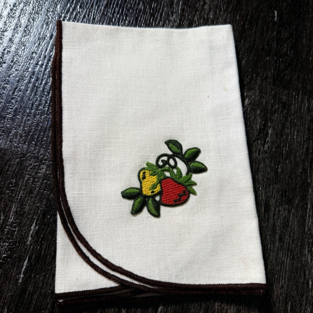 Cottagecore Handkerchief / Napkin White Embroidered Fruit Linen Vintage